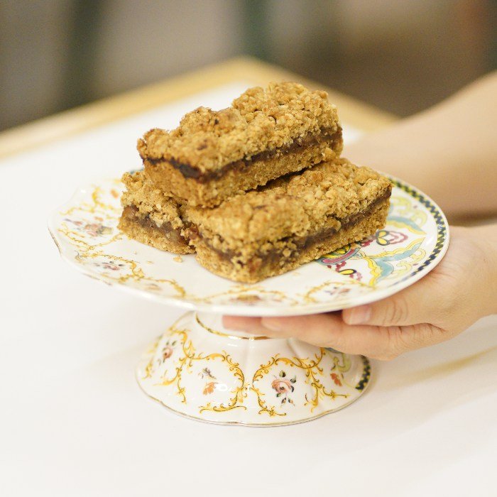 Date & Oat Bar